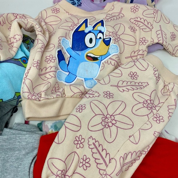 Colorful Baby Girl Clothing Bundle - Picture 6 of 16